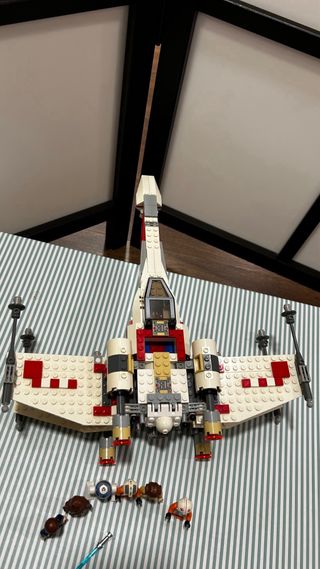 LEGO Star Wars X-Wing Fighter 6212 (2006).
