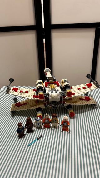 LEGO Star Wars X-Wing Fighter 6212 (2006).
