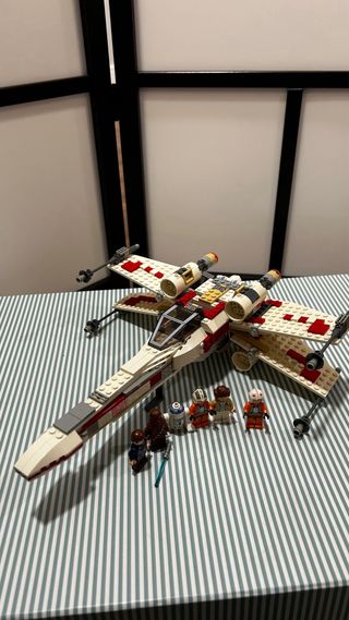 LEGO Star Wars X-Wing Fighter 6212 (2006).