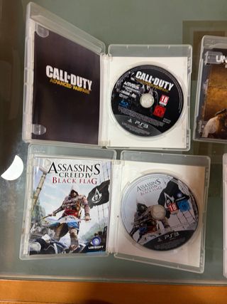 4 Giochi PS3: Call of Duty, Uncharted 3, AC IV, Far Cry 4