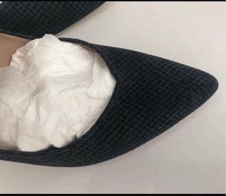 Zapatos de tacón azul marino