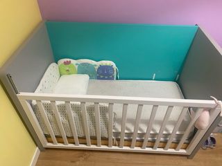 Cuna bebé con colchón