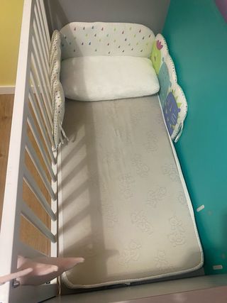 Cuna bebé con colchón