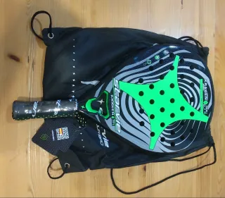 Pala de pádel Starvie Kraken Tour