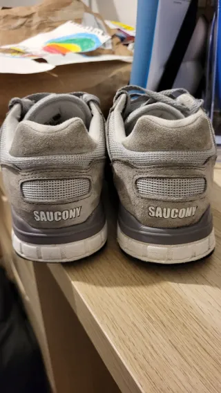 Zapatillas Saucony Shadow 5000 Gris