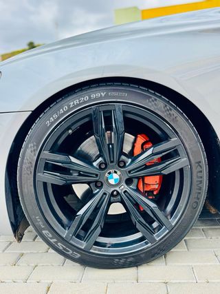 BMW Serie 7  / 740d / M paket / libro completo