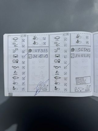 BMW Serie 7  / 740d / M paket / libro completo