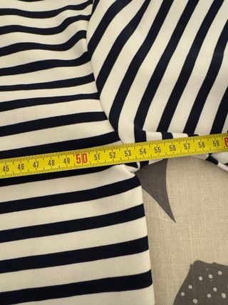 Maglia Zara a righe bianche e blu