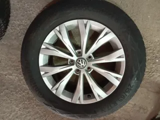 Neumáticos y llantas 215/65/R17