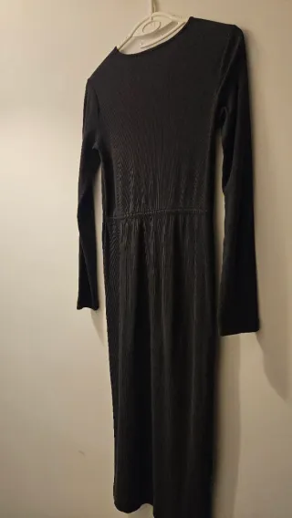 Vestido midi plisado