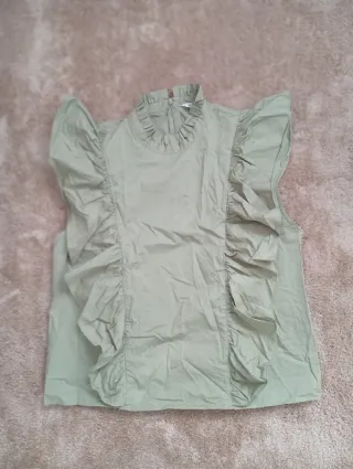 Blusa Zara mujer volantes verde