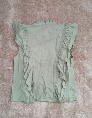 Blusa Zara mujer volantes verde
