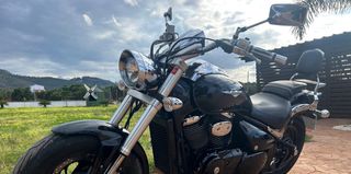 Suzuki Intruder M800 Negra
