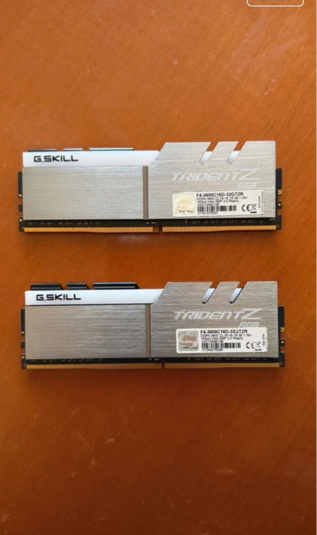 Memorias RAM DDR4 Trident Z RGB 2x8GB 3600MHz