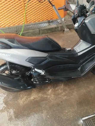 Yamaha NMAX 125 Gris Automática