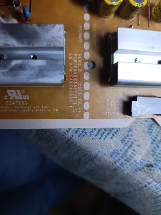 Placa LG 43UH620V - Despiece