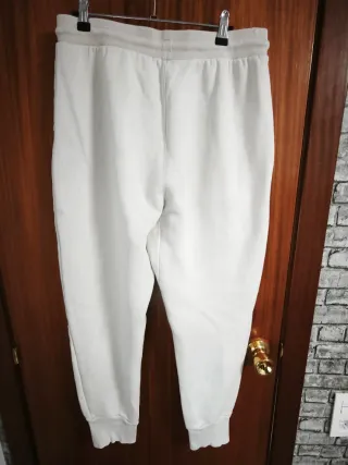 Pantalón chándal Adidas beige