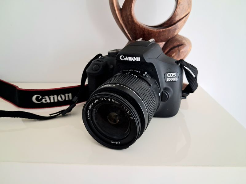 Cámara Canon EOS 2000D lista para usar afbeelding 4
