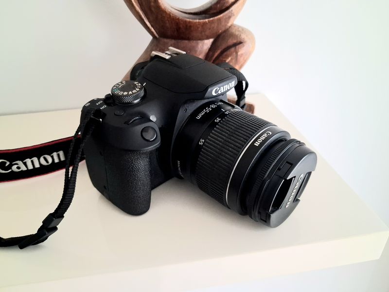 Cámara Canon EOS 2000D lista para usar afbeelding 5