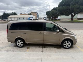 Mercedes-Benz Viano 2011