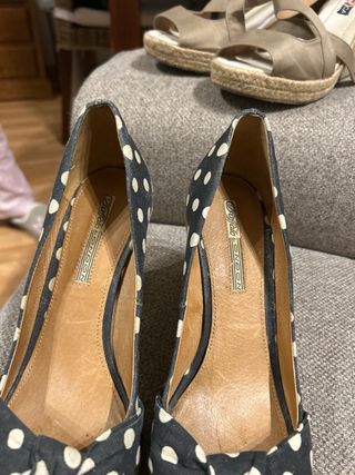 Alpargatas cuña lunares