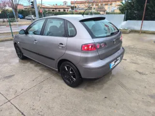 SEAT Ibiza 2005