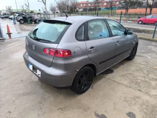 SEAT Ibiza 2005