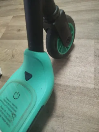 Patinete eléctrico infantil