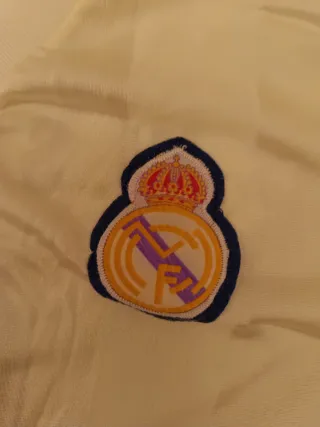 Camiseta y pantalón Hugo Sánchez R.Madrid