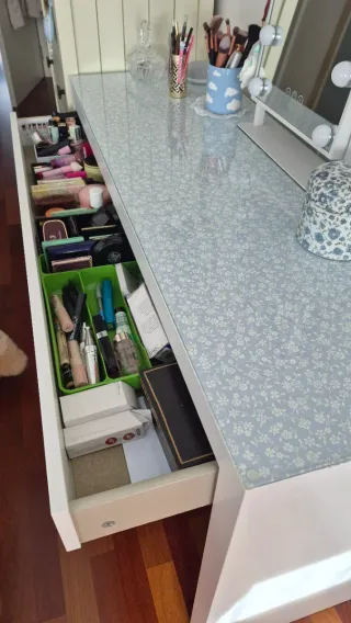 Tocador Malm Ikea Blanco con Cristal