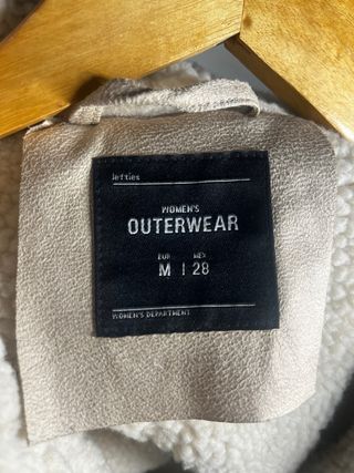 Chaleco beige borreguito talla M