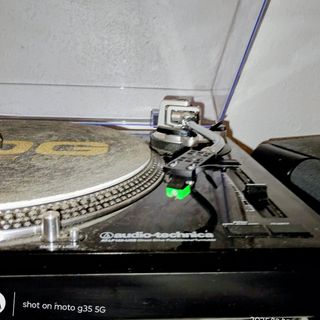2 Tocadiscos Audio-Technica LP120X USB