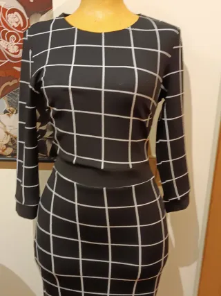 Vestido de cuadros elegante