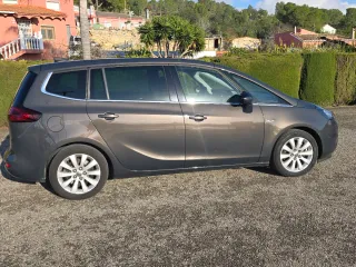 Opel Zafira Tourer 7 Plazas 2017 Diesel 2016