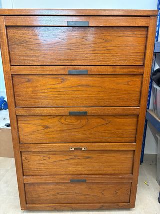 Conjunto mesa y sillas de madera, muebles
