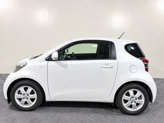 Toyota iQ 15.000km‼️2012