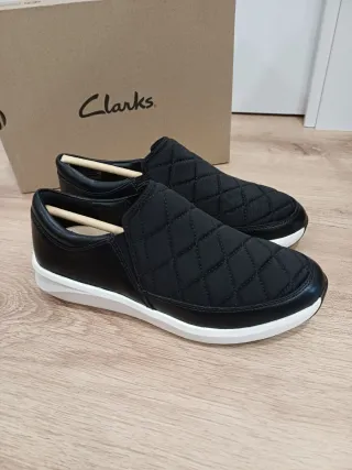 Clarks N37.5 Cuero+Tela Negro