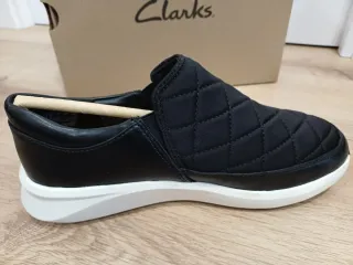 Clarks N37.5 Cuero+Tela Negro