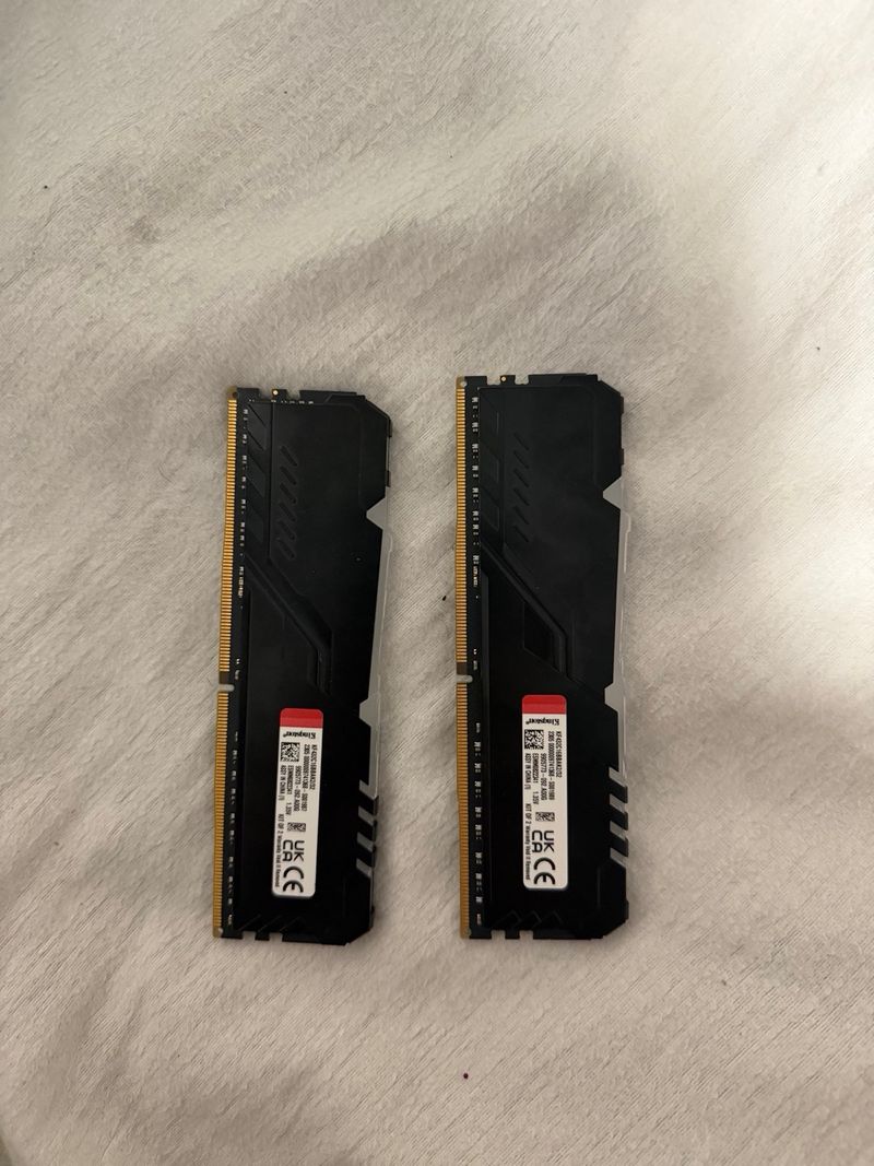 2x8GB DDR4 Kingston Fury Beast RAM afbeelding 3