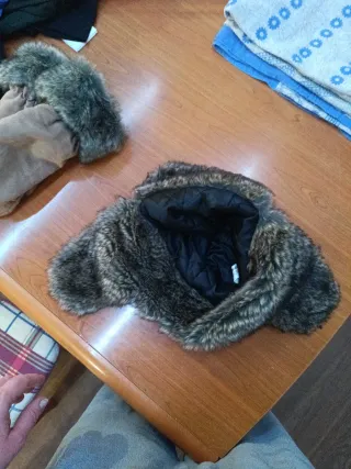 Gorro y Manoplas de Invierno Marrón/Gris