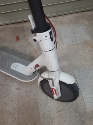 Patinete Eléctrico Blanco