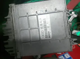 Centralita Audi BOSCH 028 906 821 GM