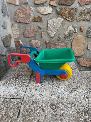 Carretilla de juguete