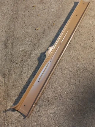 Talonera exterior Seat 124-1430 Izquierda