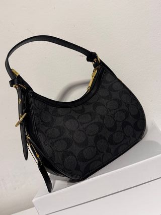 Bolso de mano negro y gris