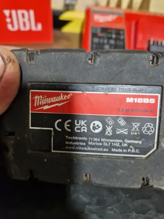 Batería Milwaukee REDLITHIUM-ION 18V