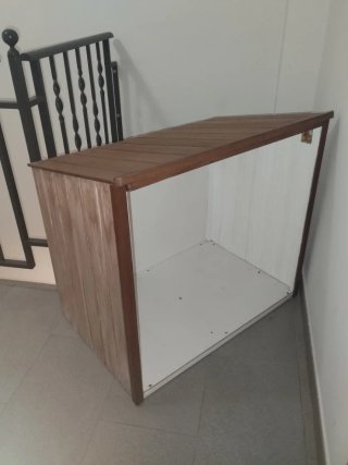 Caseta de perro hecha a mano