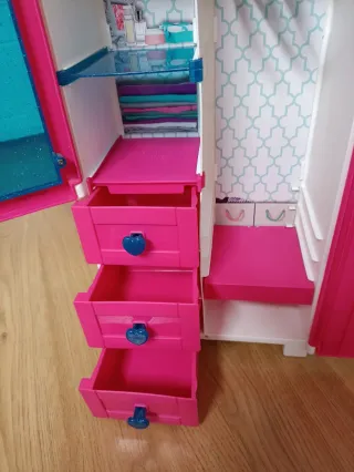 Armario de Nancy Rosa con Cajones