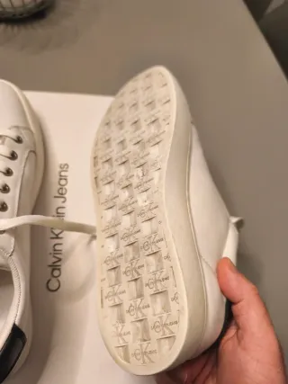 Zapatillas Calvin Klein Blancas y Negras