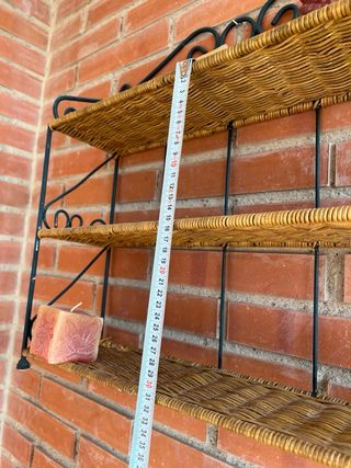 Mesa y 4 sillas exterior + estantería